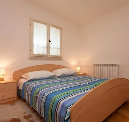 Maki Apartament Štinjan